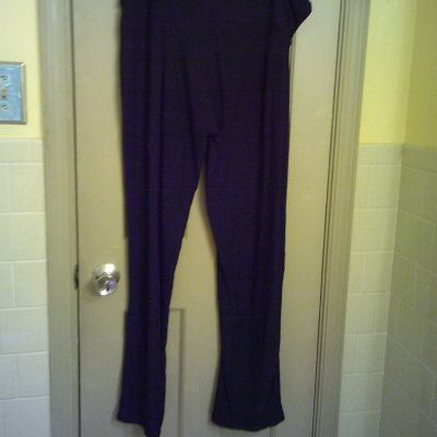 Ladies Bobbie Brooks Brand Black Legging, Size 3X. Black Color.